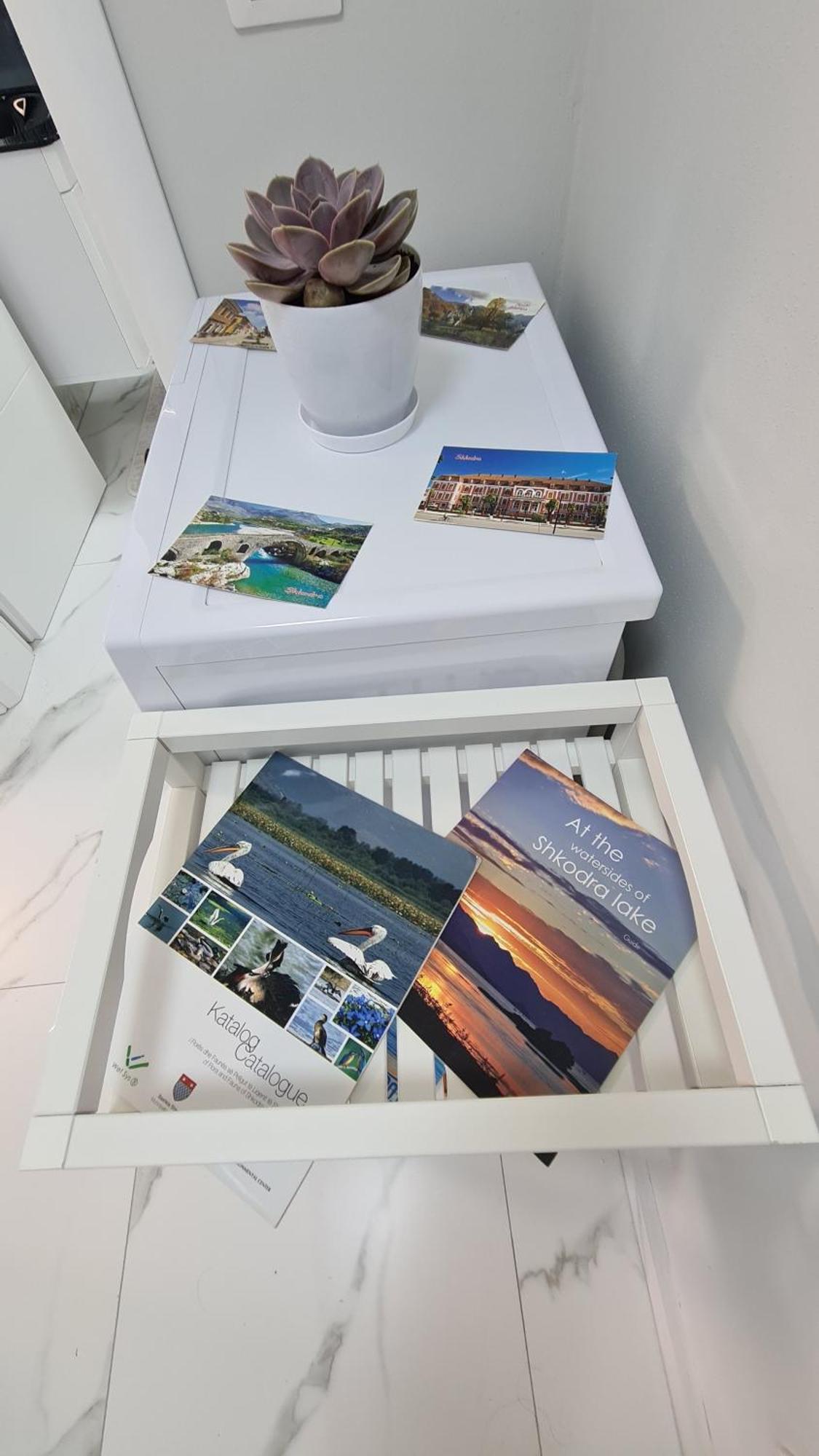 Dei Cozy Apartment ชโคเดอร์ ภายนอก รูปภาพ